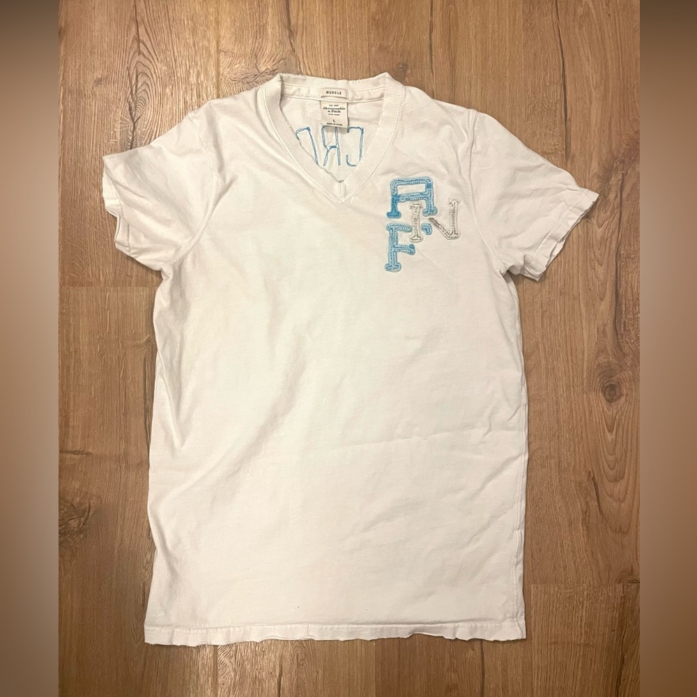 Abercrombie & Fitch Mens Y2K Vintage White V-Neck T-shirt muscle Size large